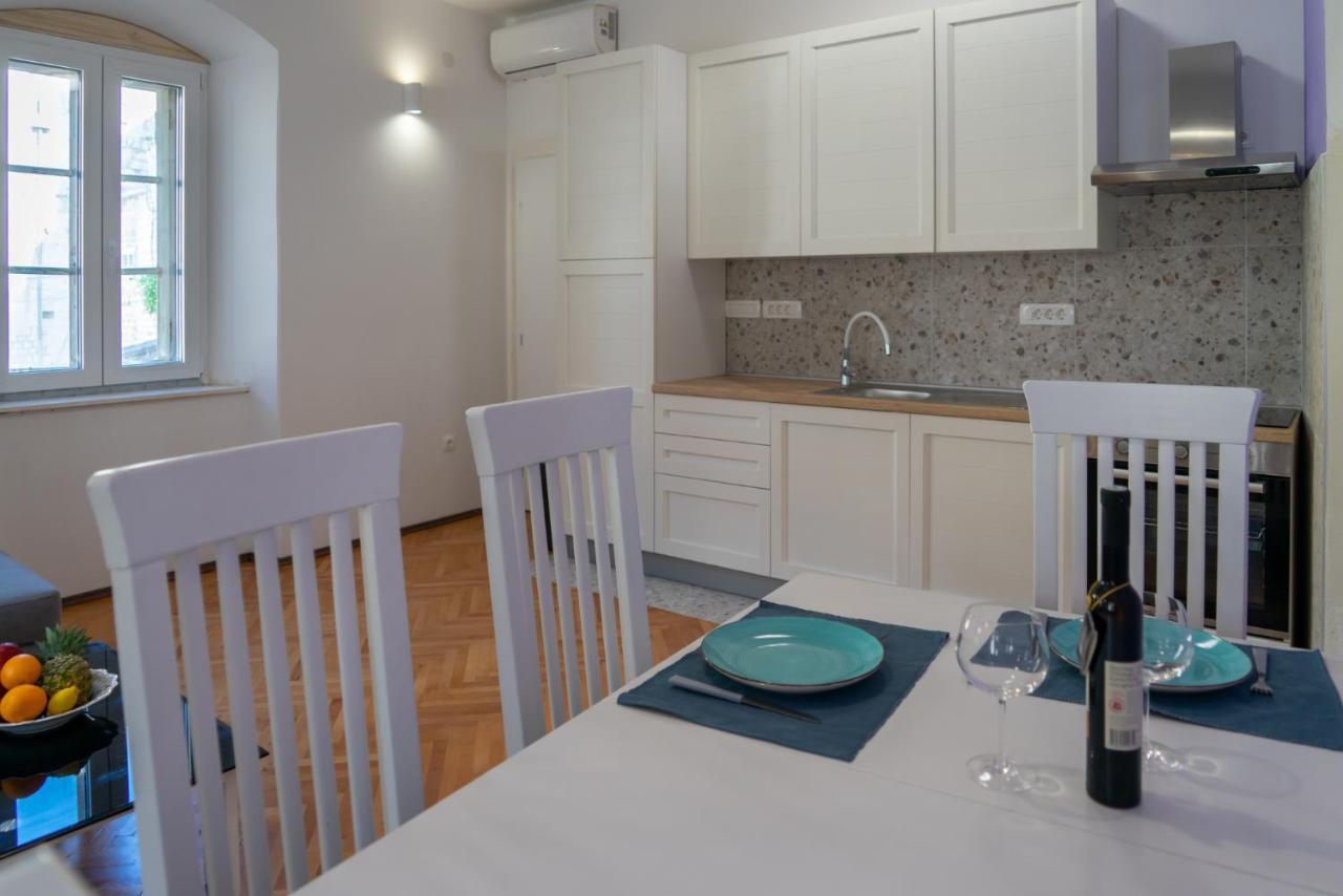 Garden Apartment Сплит Екстериор снимка