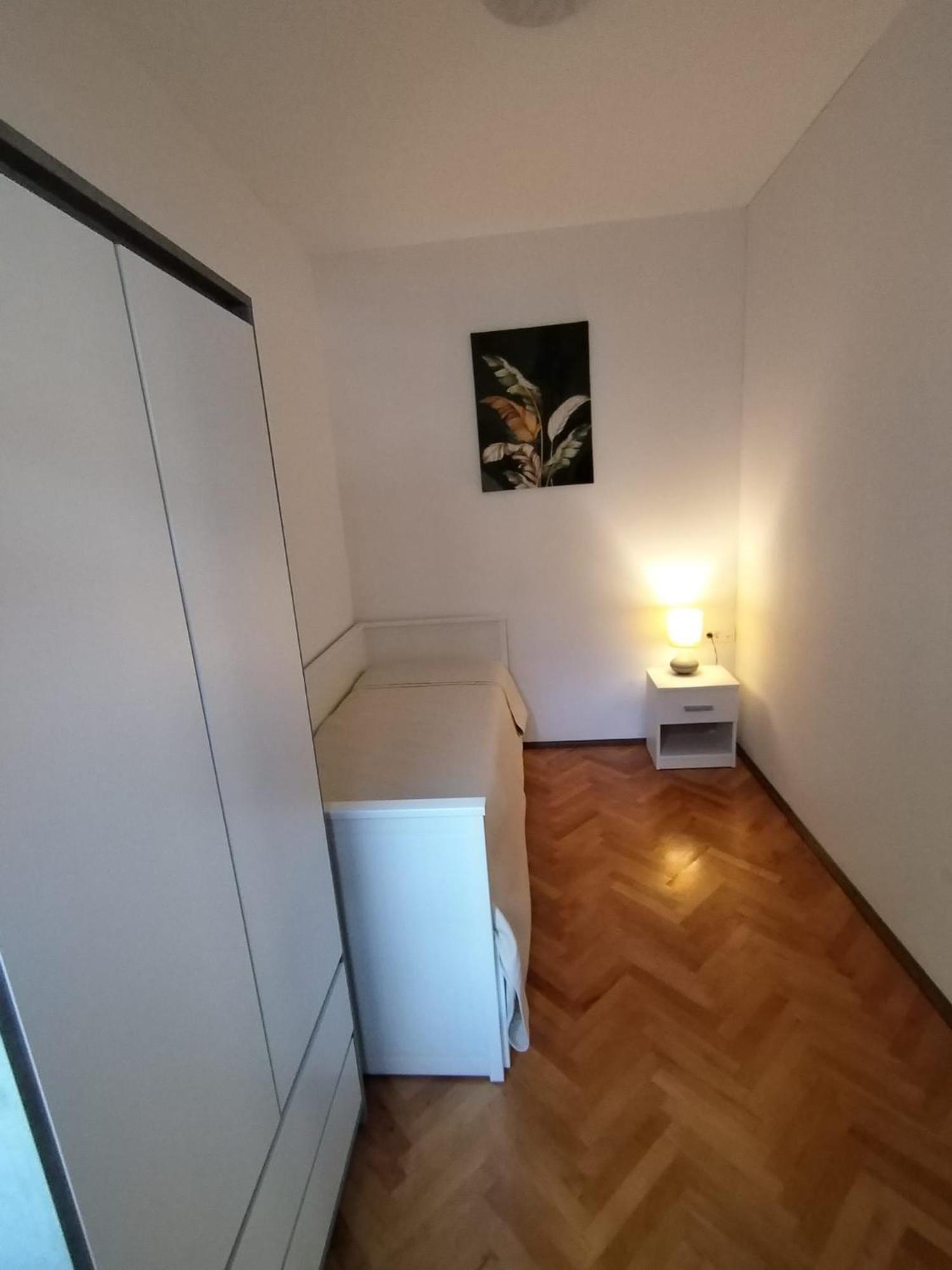 Garden Apartment Сплит Екстериор снимка